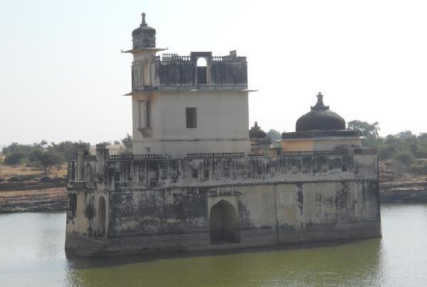 Rani Padmini Palace